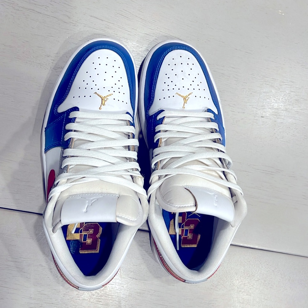 Nike air Jordan 1’s